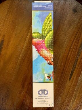Diamond Dotz Hummingbird Home Art Kit in Green and Pink